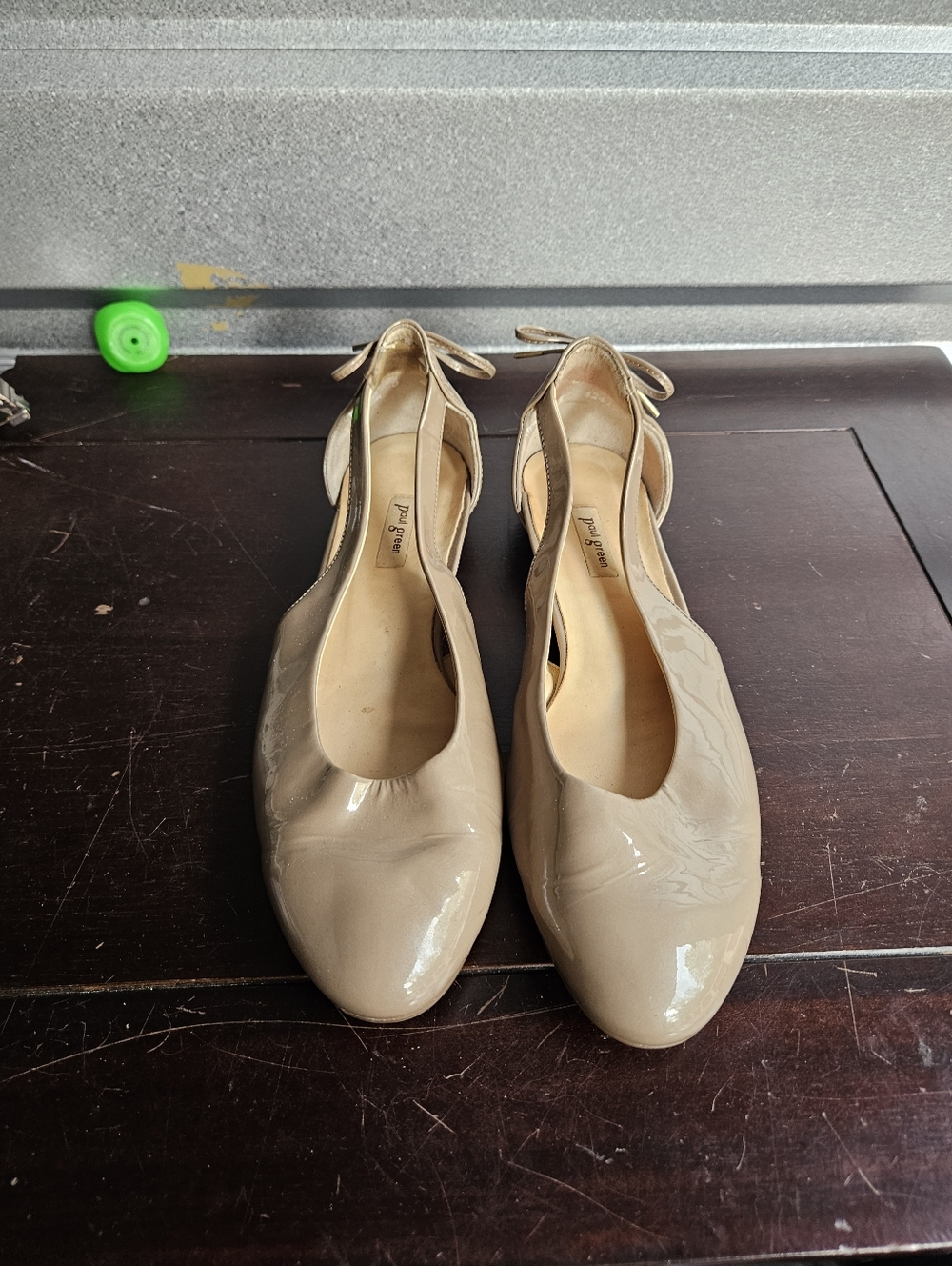 Paul Green Shoes Women’s 7.5 US / UK 5 Beige Flat Espadrille Metallic Leather